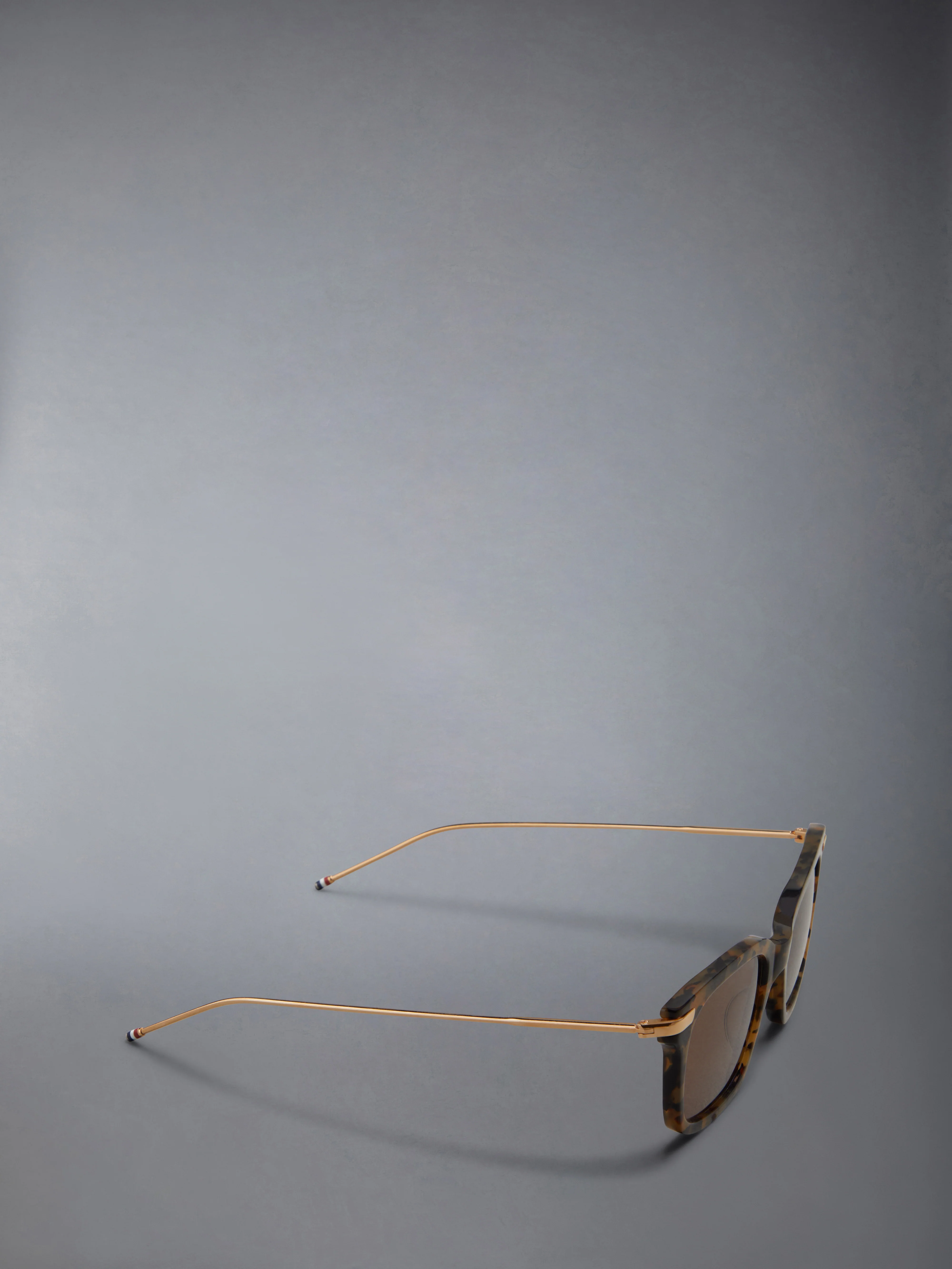 ACETATE AND TITANIUM RECTANGULAR SUNGLASSES - Image 6