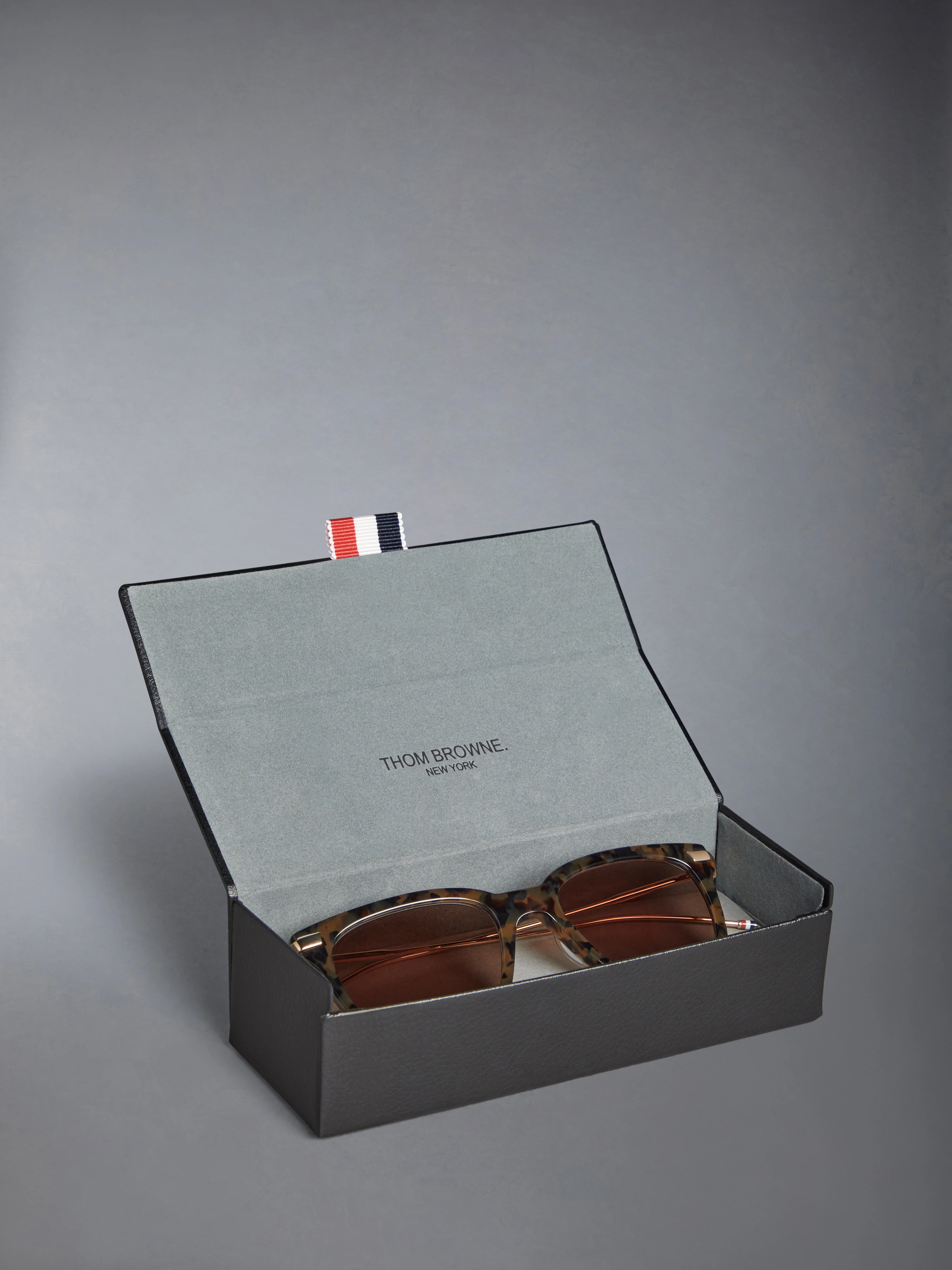 ACETATE AND TITANIUM RECTANGULAR SUNGLASSES - Image 7