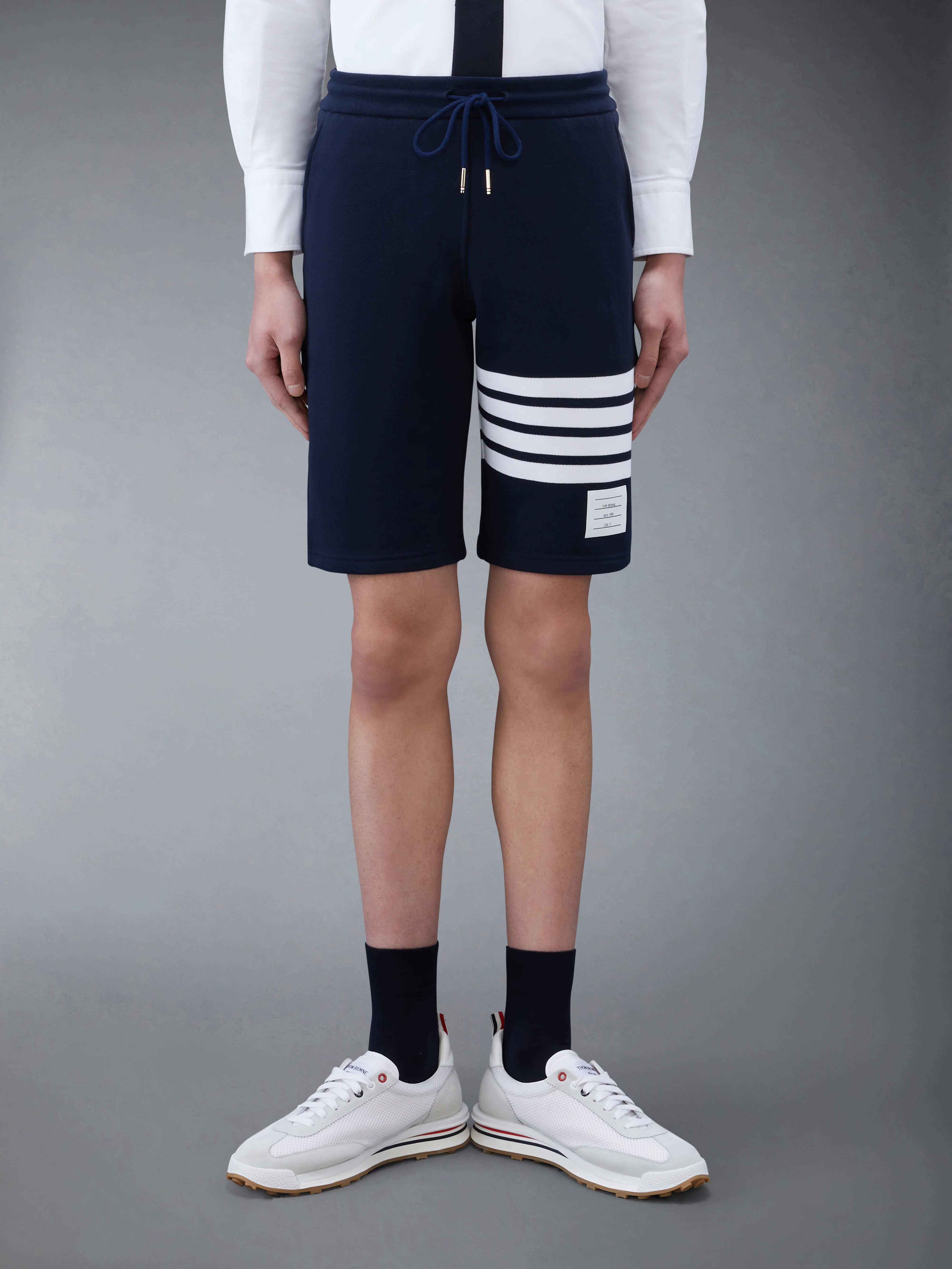 CLASSIC LOOPBACK 4-BAR SWEATSHORTS
