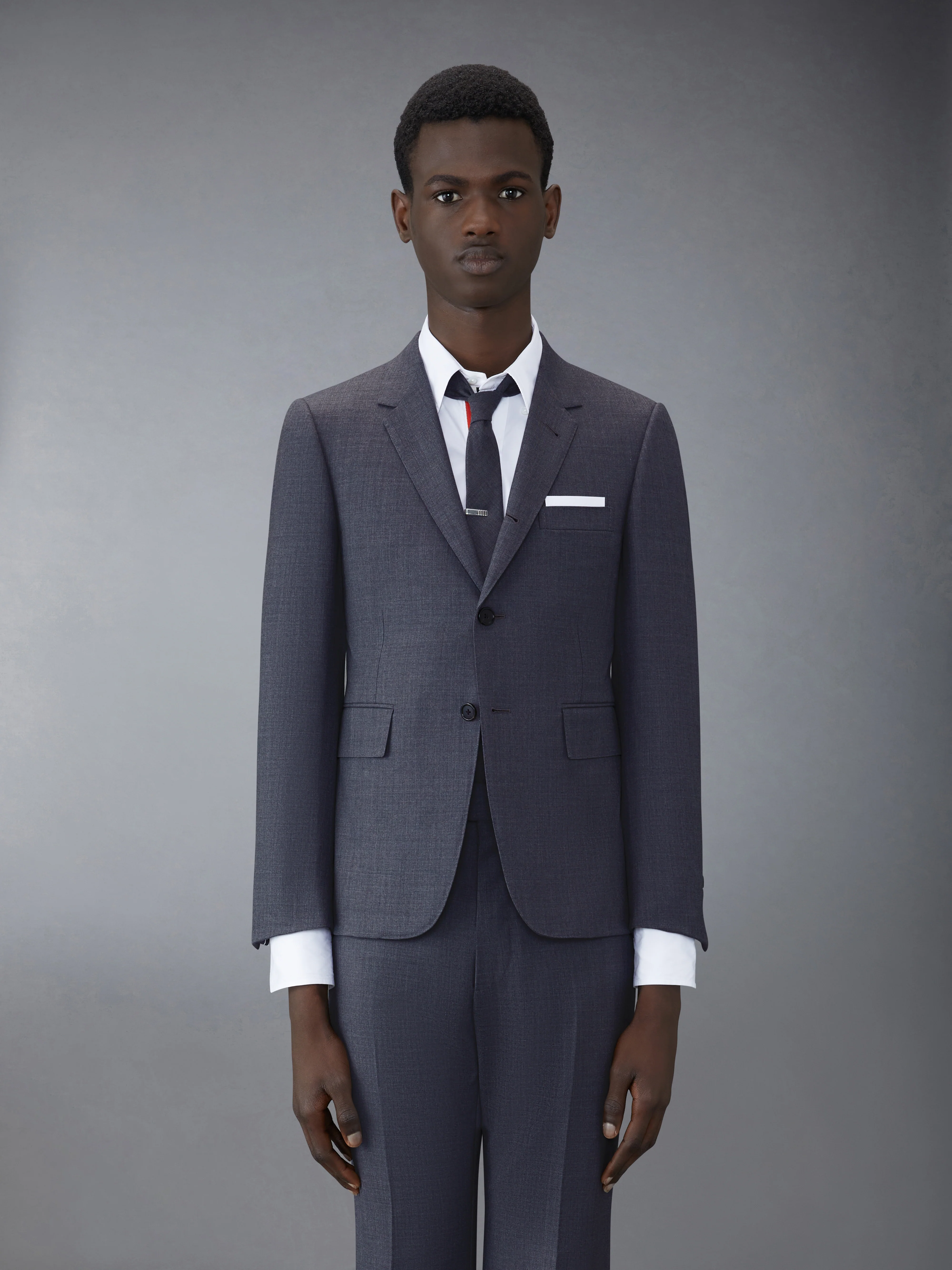 CLASSIC TWILL SUIT AND TIE - Image 3