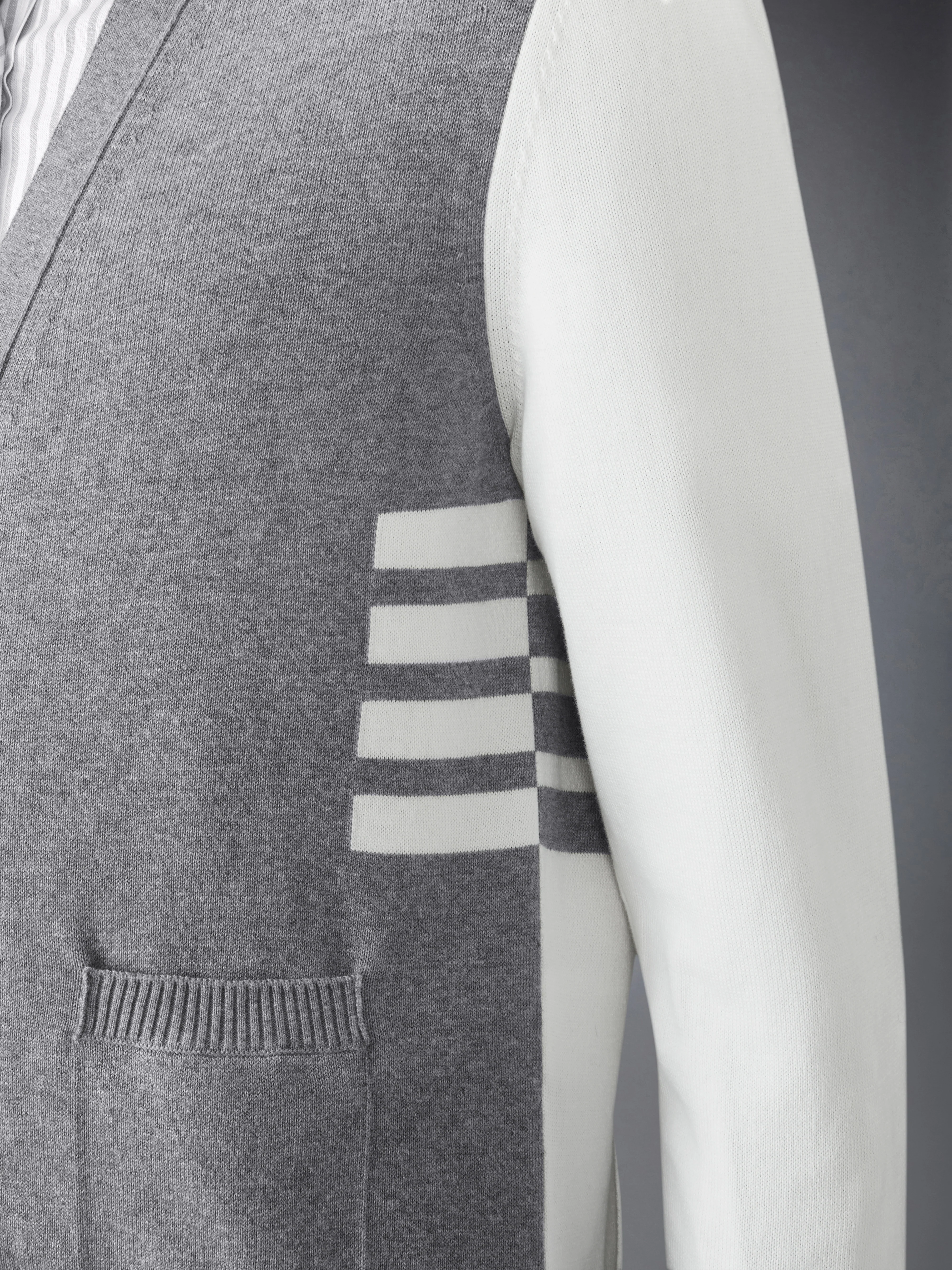 FUNMIX 4-BAR RELAXED FIT V NECK CARDIGAN - Image 5