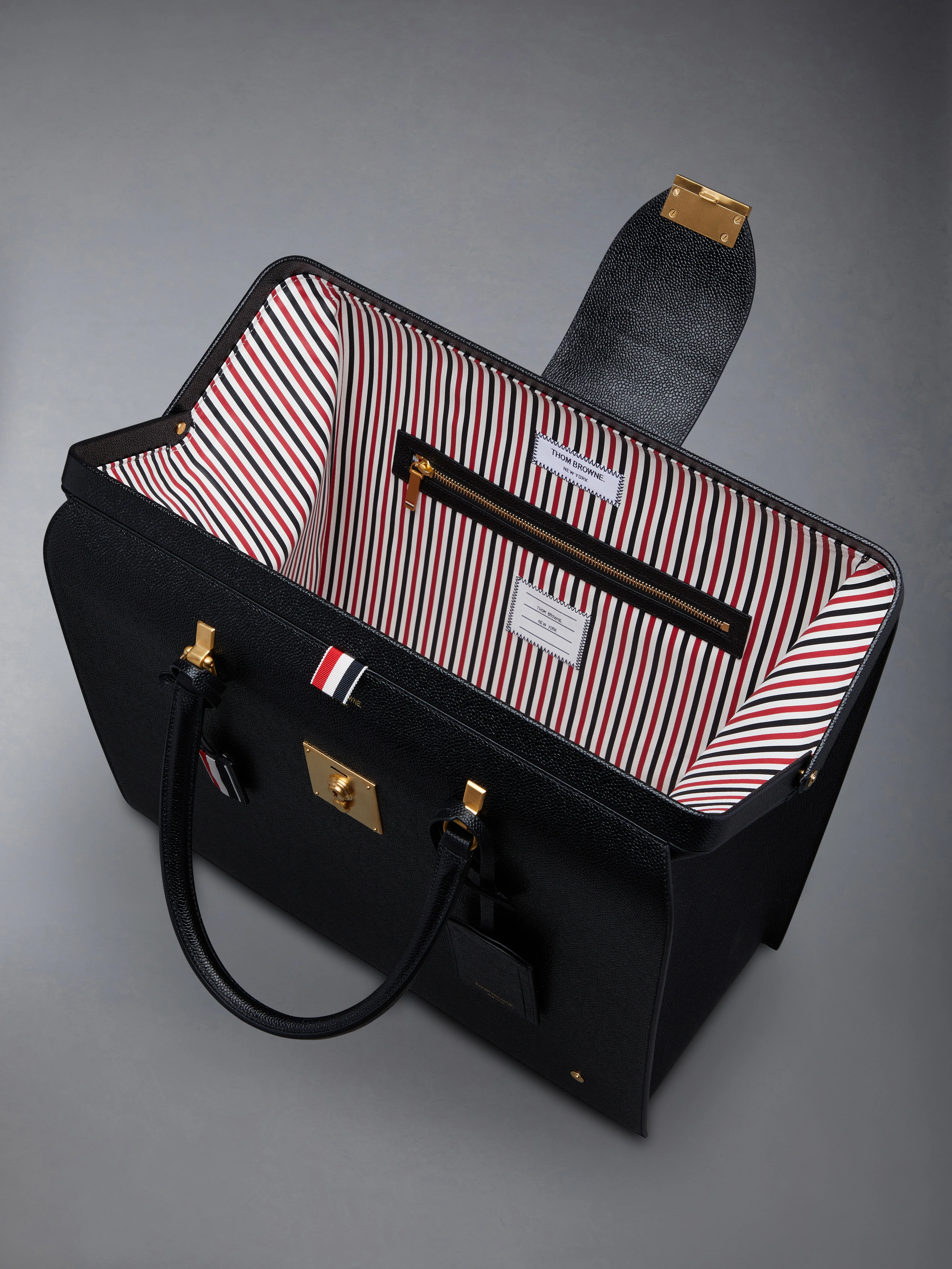 PEBBLE GRAIN MR. THOM BAG - Image 5